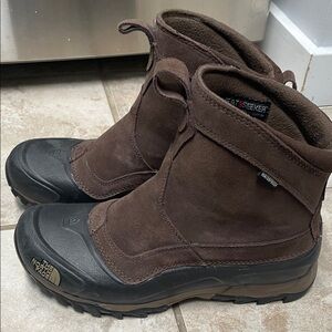 The North Face Dark Brown Heatseeker Waterproof Insulated Boots